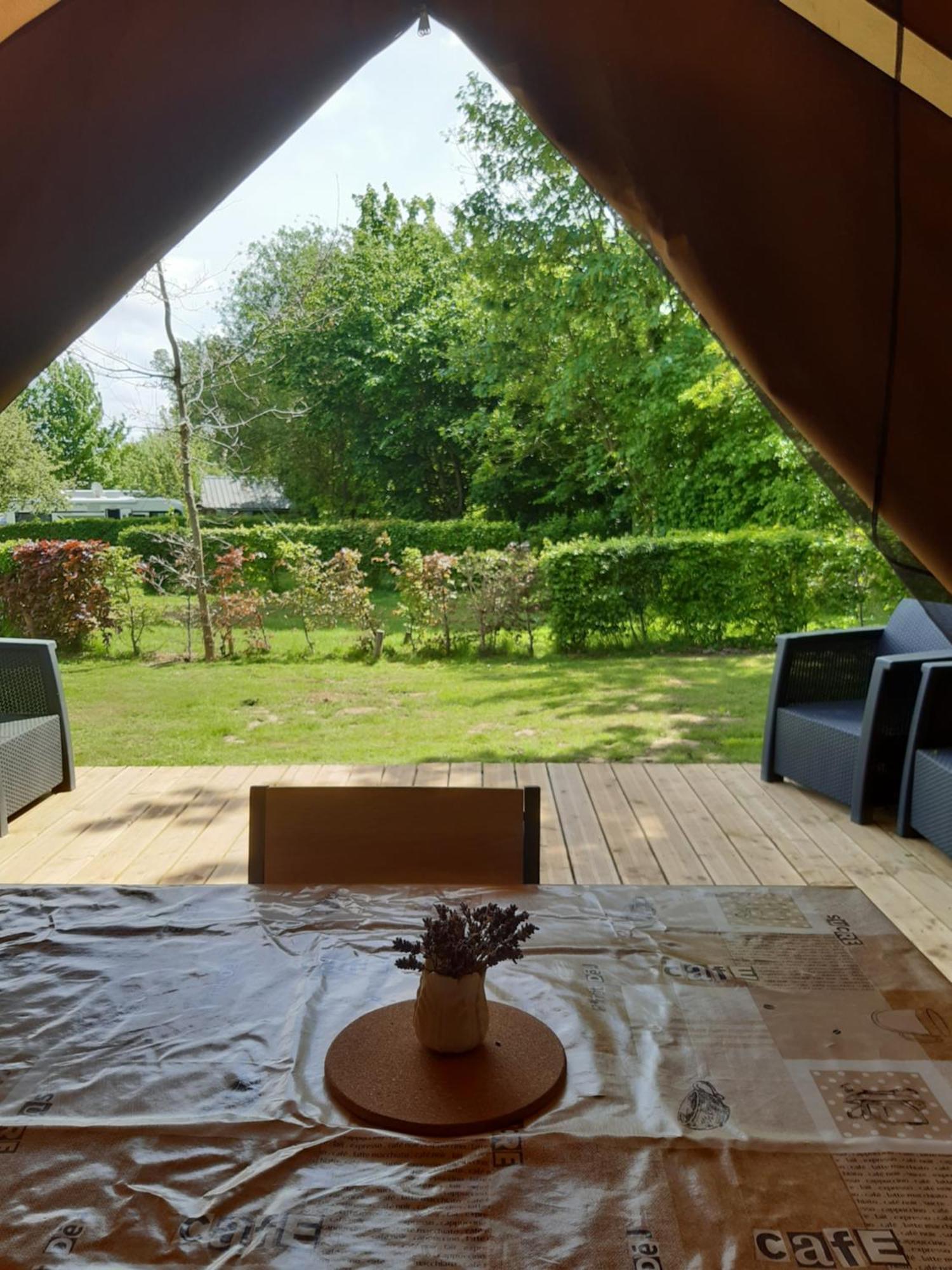 Camping Pommiers Des Trois Pays Licques Exterior photo
