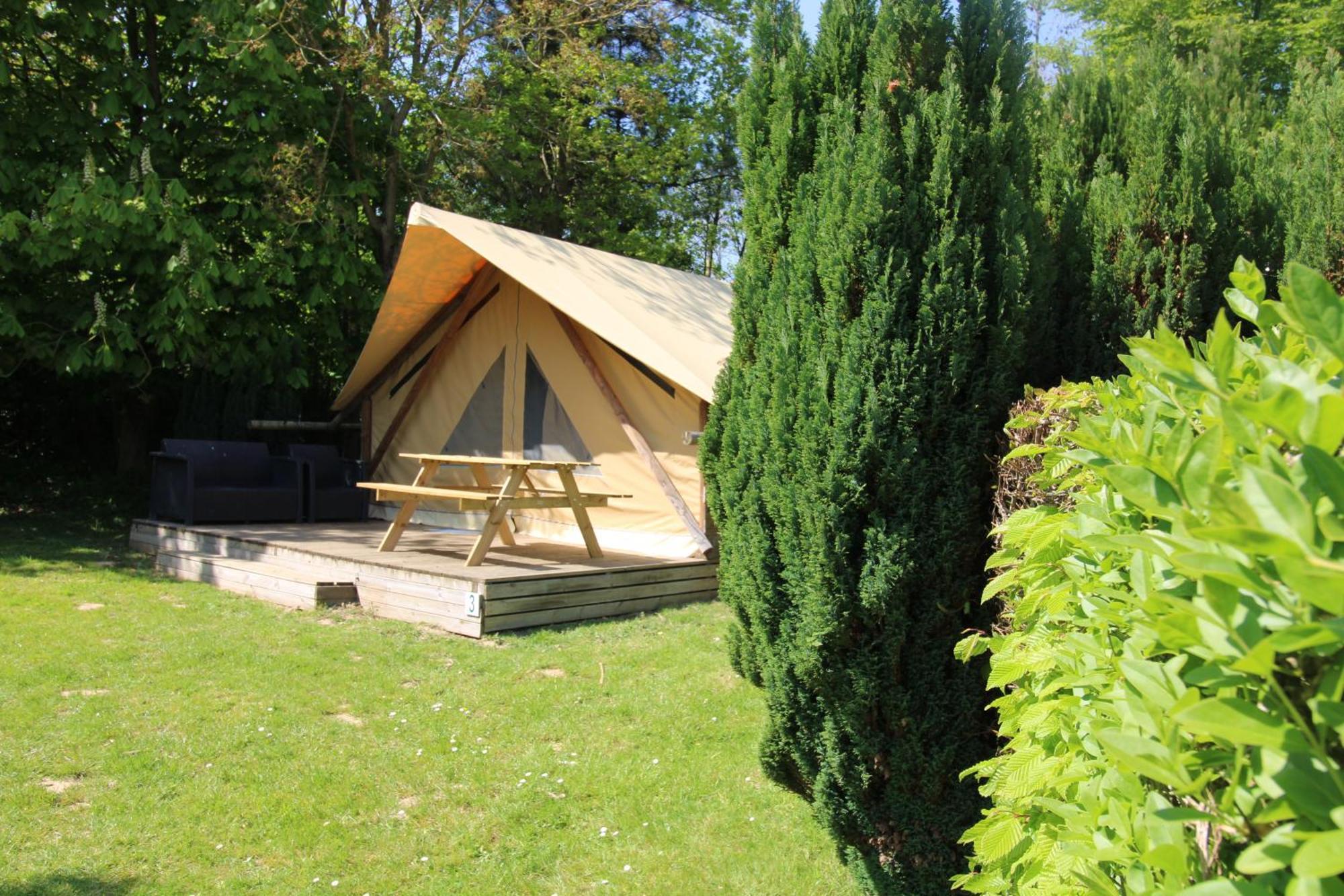 Camping Pommiers Des Trois Pays Licques Exterior photo